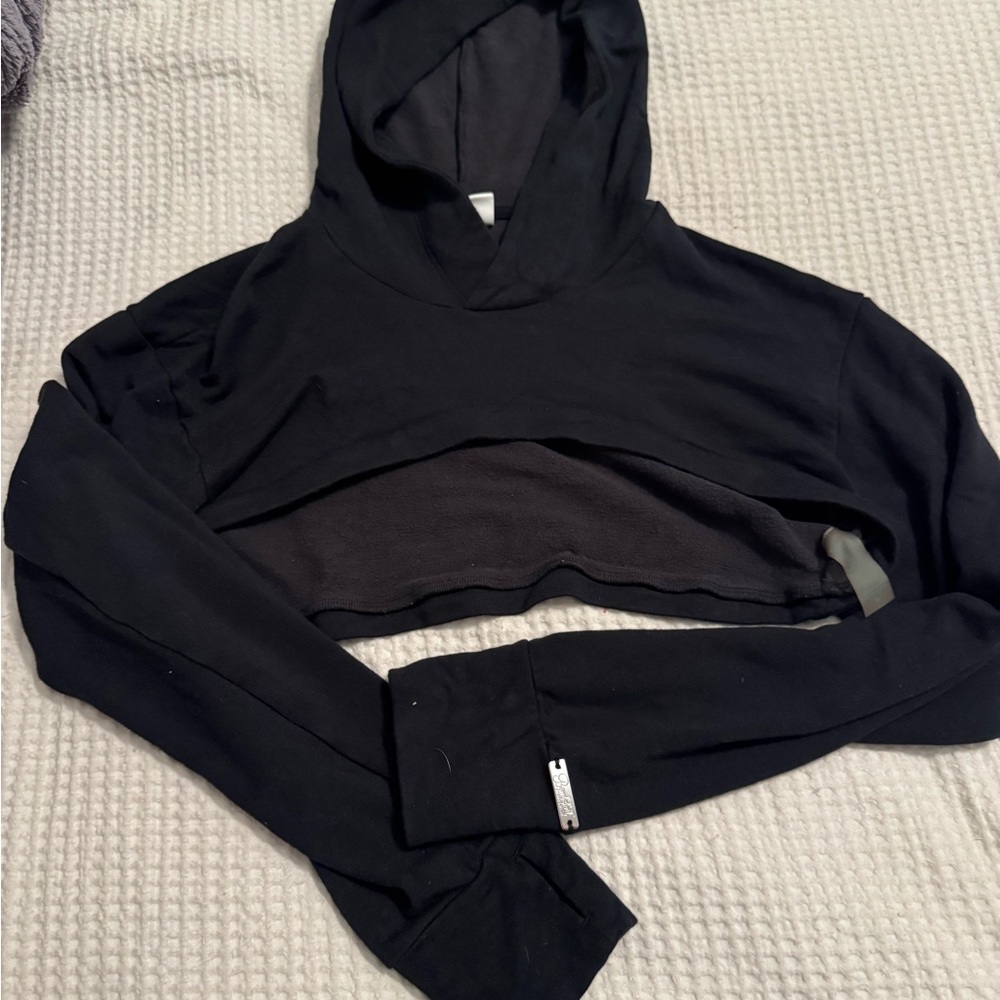 Black Bombshell Sportswear Women's Cropped Hoodie